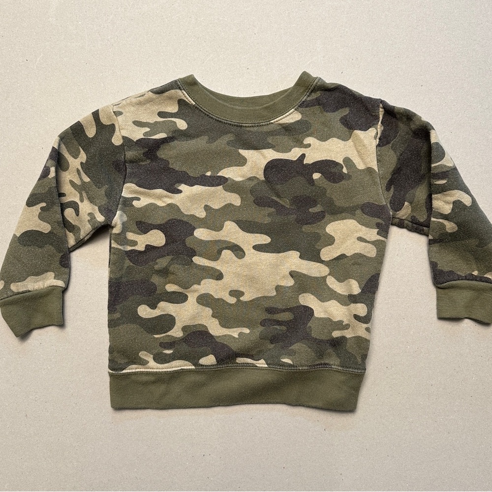 Camo Sweatshirt